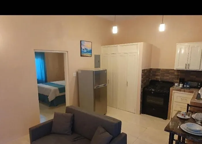 Sorina's * Ocho Rios