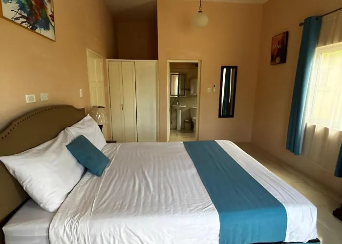 Sorina's Apartment Ocho Rios